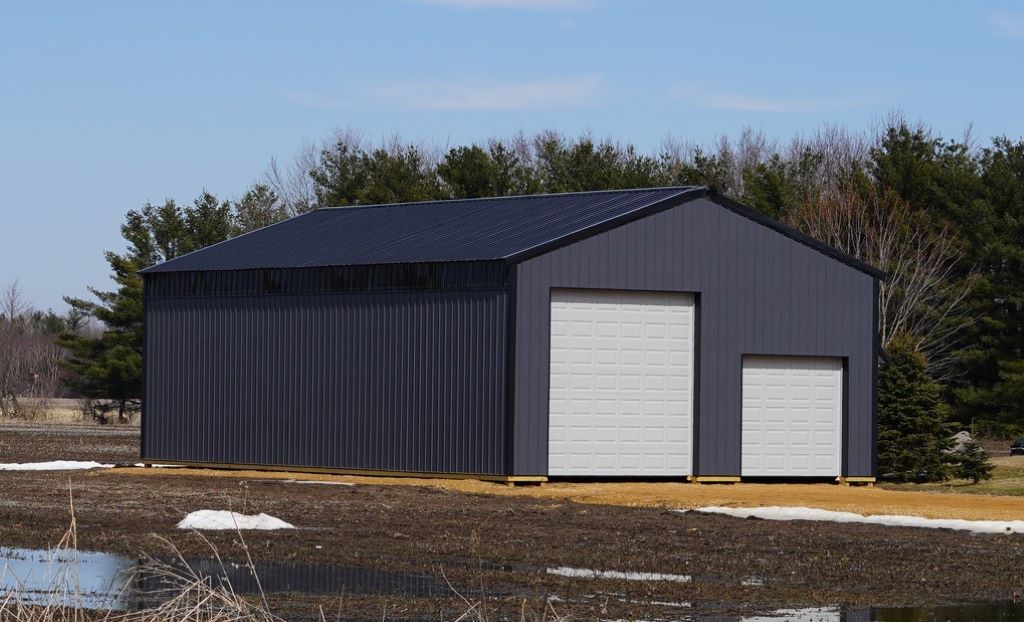 What is the average height of a garage?