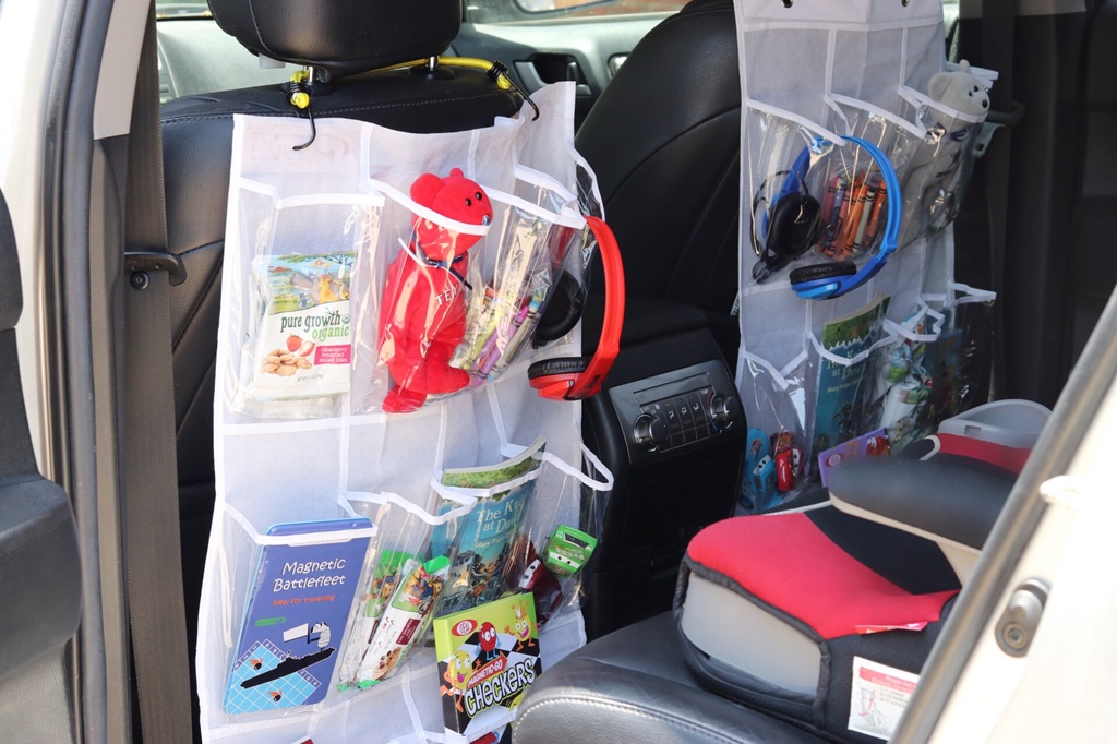 How to make a simple hanging organizer?